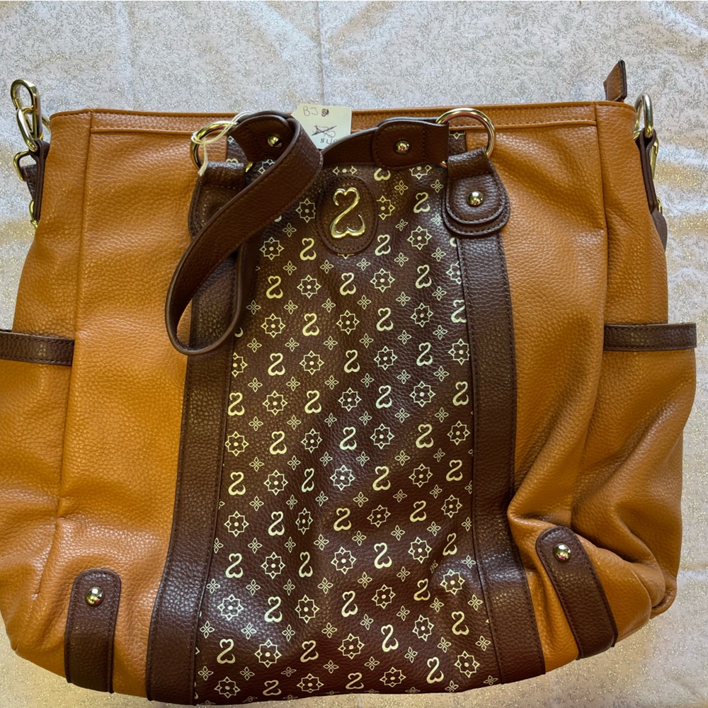 Open hearts by Jane Seymour brown purse